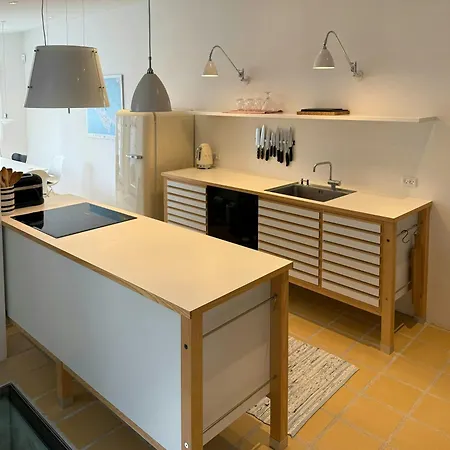 Town House With Sea View In Historic Aeroskobing *