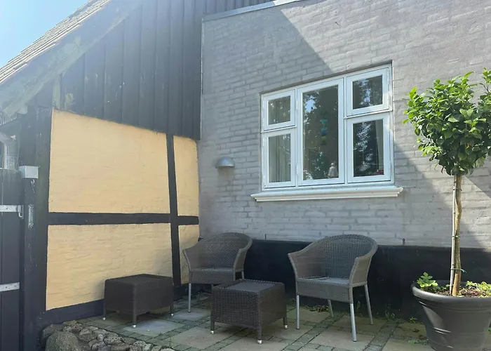 Town House With Sea View In Historic Сasa de vacaciones *